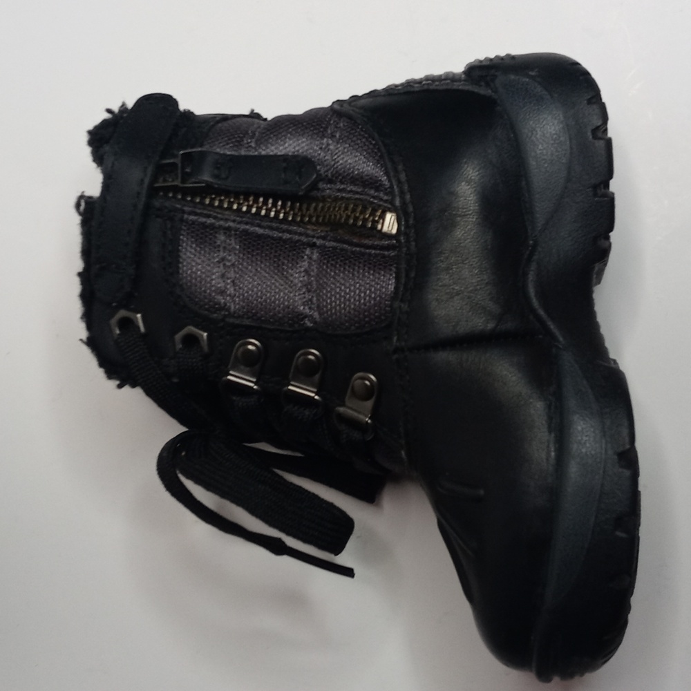 Timberland Black 200 Gram Waterproof Size 5 Toddler Boots